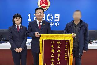 麦卡利斯特双红会在中场11次赢得球权，平本赛季英超单场纪录